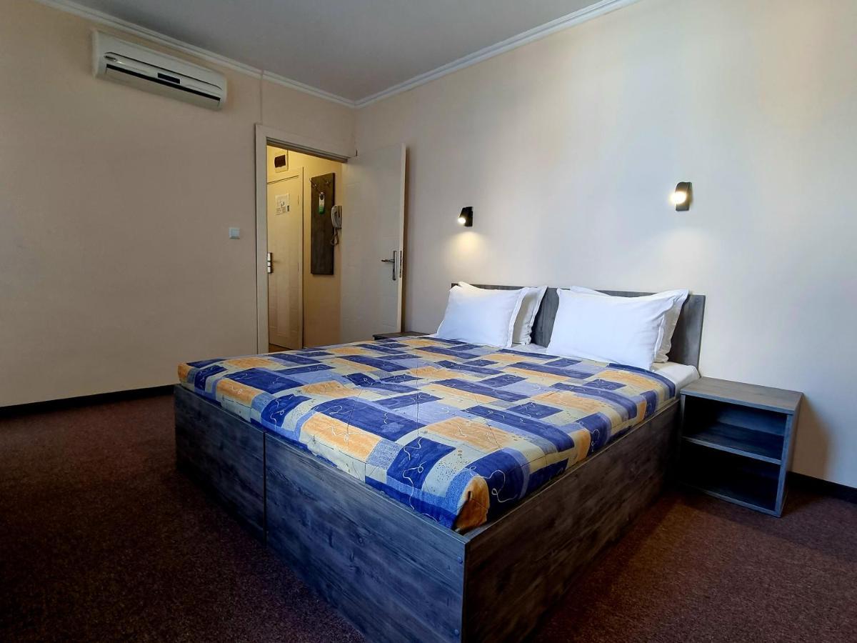 Hotel Azurro ساني بيتش المظهر الخارجي الصورة