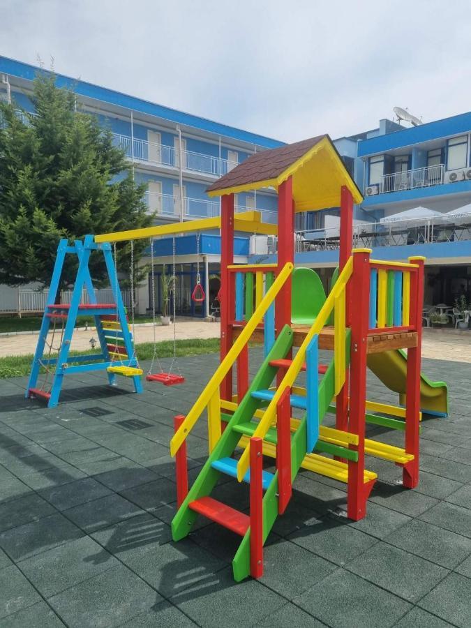 Hotel Azurro ساني بيتش المظهر الخارجي الصورة
